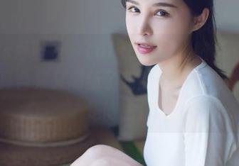 IMiss爱蜜社 – LalaBaby啦啦带来的圣诞写真合集又刷新了我的审美,果然不愧是博主!