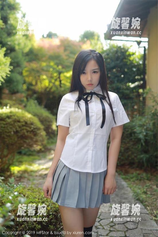 MFStar模范学院 - 这位糯美子Mini居然有天使般的肌肤？高清画质看得我心里发痒，资源不够用啊！