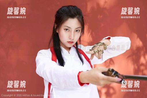 MiiTao蜜桃社 - 捡到一双美脚，爱丽莎Lisa写真合集惹人注目