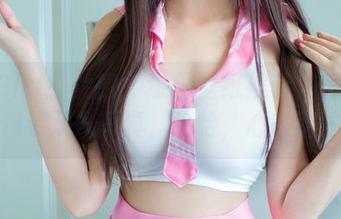 TuiGirl推女郎 – 今日壁纸推荐：何何夕带你看双人写真，哈哈，心态稳住。