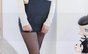 Xiuren秀人网 – 这和服，搭上Candy糖糖的高清写真，有种想拖回家的冲动！