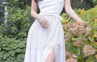 Xiuren秀人网 – Laura苏雨彤的少女美图：你瞧，谁说少女只会甜腻，她的镜头下还有些俏皮呢。
