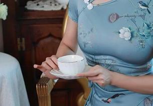 Xiuren秀人网 – 冯木木LRIS的“美足传说”：这里没有秘籍，只有颜值使然！