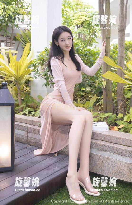 Xiuren秀人网-千夜未来 Xiuren秀人网 - 千夜未来与那件白衬衫——原图里藏着谁家的超级时尚“悄悄话”!