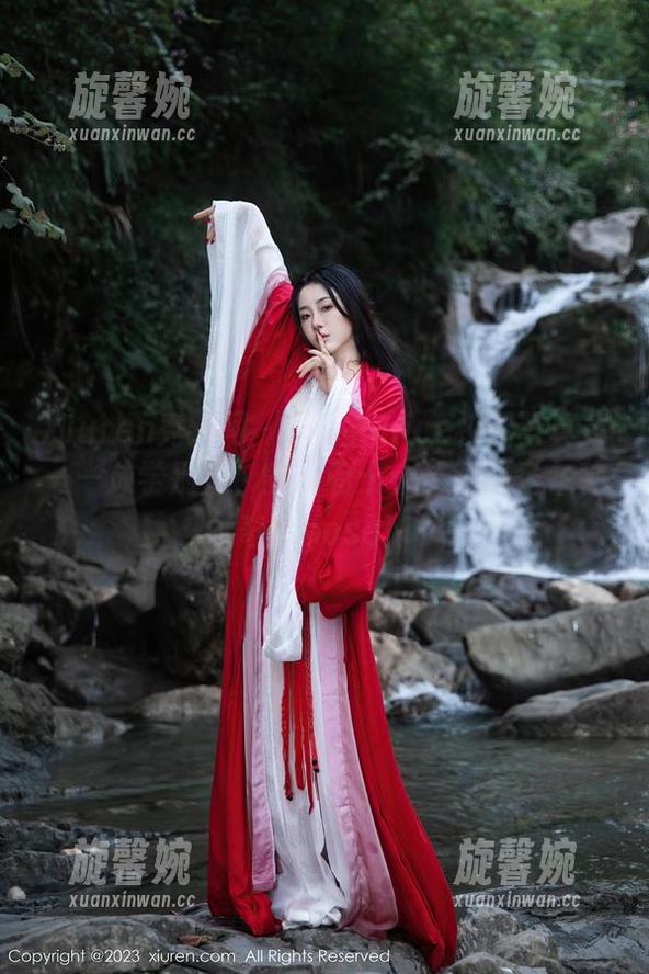 Xiuren秀人网-奈汐酱nice Xiuren秀人网 - 奈汐酱nice校园写真集——放学别走,我还有十个姿势要秀各种奇怪pose!