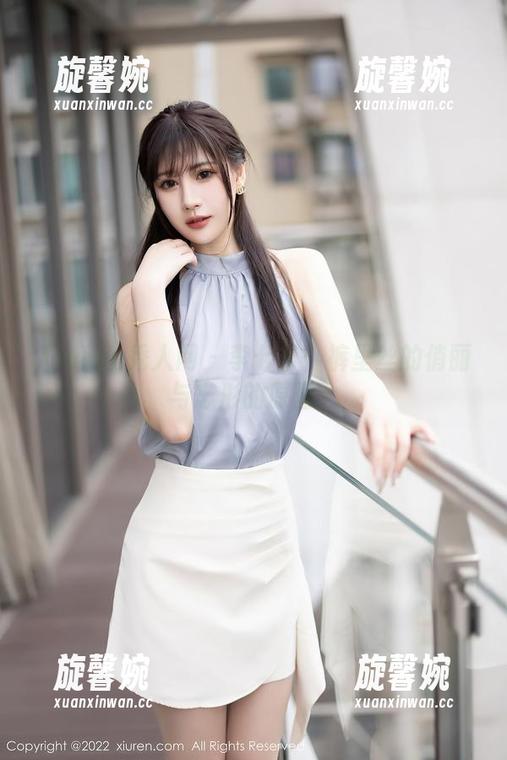 Xiuren秀人网-李七喜 Xiuren秀人网 - 李七喜:裤里丝的俏丽与忘形的原图。