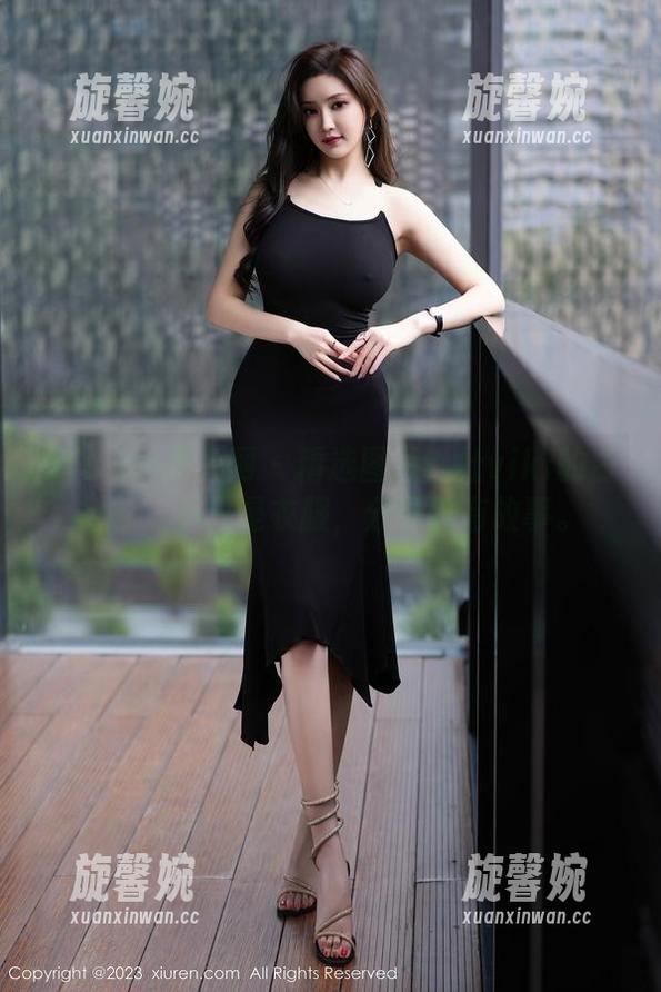 Xiuren秀人网-杜viki Xiuren秀人网 - 精选图片:杜viki的白衬衫,不只是衣服,分分钟有故事。