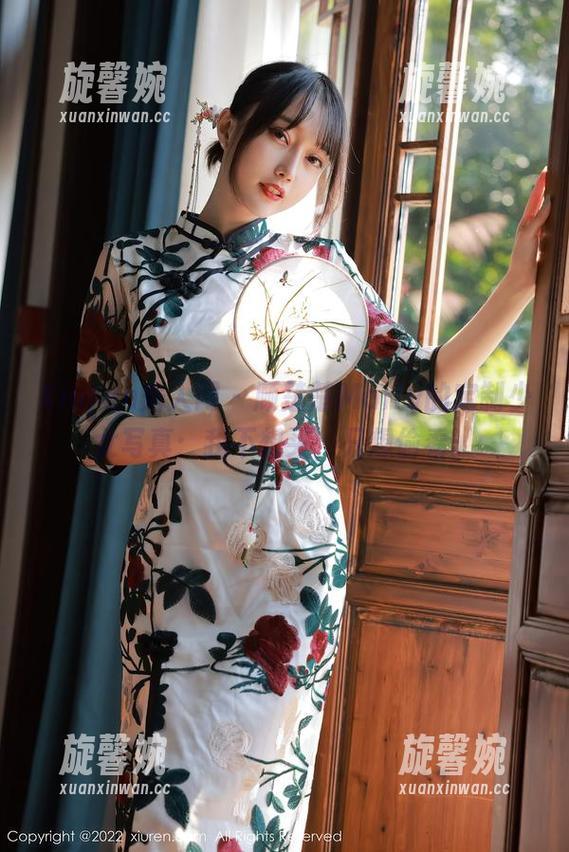 Xiuren秀人网-顾楚楚Maily Xiuren秀人网 - 顾楚楚Maily的定制少女写真:我不想买,只想偷看。