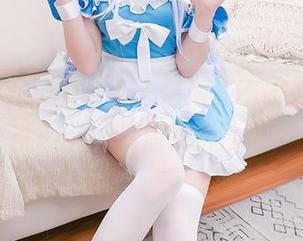 YouMi尤蜜荟 – 双人情深,不如来一张奶茶Emily的原图做壁纸?