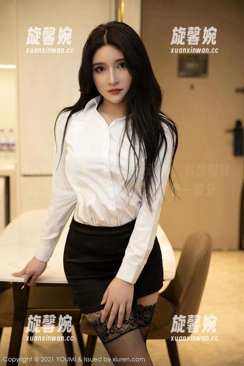 YouMi尤蜜荟-妲己toxic YouMi尤蜜荟 - 妲己toxic说,私房和制服之间的微妙关系,图片只是一部分