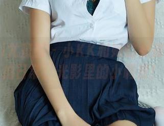 YouMi尤蜜荟 – 小KK和她的女孩子们私拍日常:光影里的小调皮!