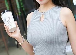 看!尤蜜荟的美图,双姝合体带来的酷炫逆袭!