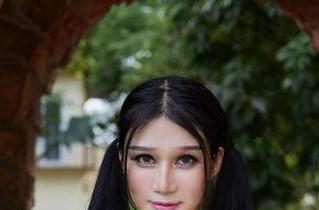 YouWu尤物馆 – Seven小七的厨娘写真，原图看她怎么用锅戟馆打意大利面！