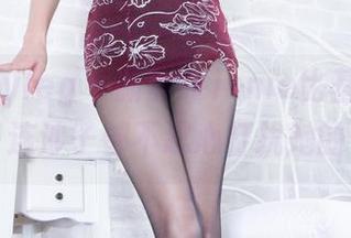 beautyleg – 新鲜Winnie比基尼图集更新，连沙子都不忍心打扰她的优雅！