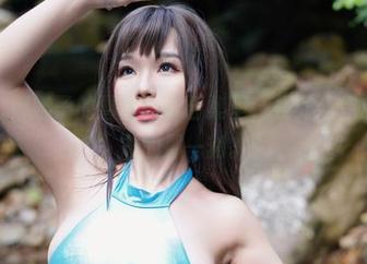 在七七娜娜子的雪拉写真合集里，找到让你心头一震的那一刻。
