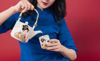 丽柜 – 先别急着转身,笑笑的黑色图片资源值得一看!
