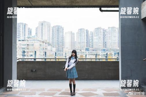 嘎潼 嘎潼的जीवन福利,跟新条茜玩转写真小花样