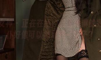头条女神 – 正在在线！这位琳琳的完美女仆好像可以照顾我一辈子？