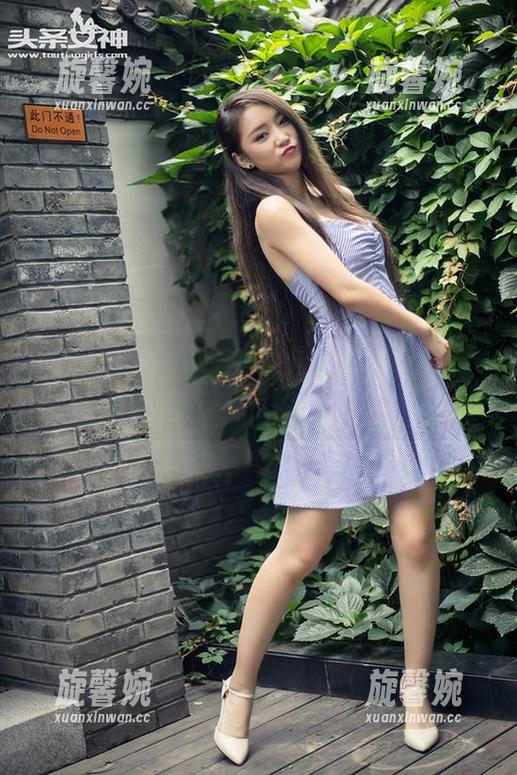 头条女神 - 玩转角色，筱溪护士全套图包，让你浓缩每一帧画面。