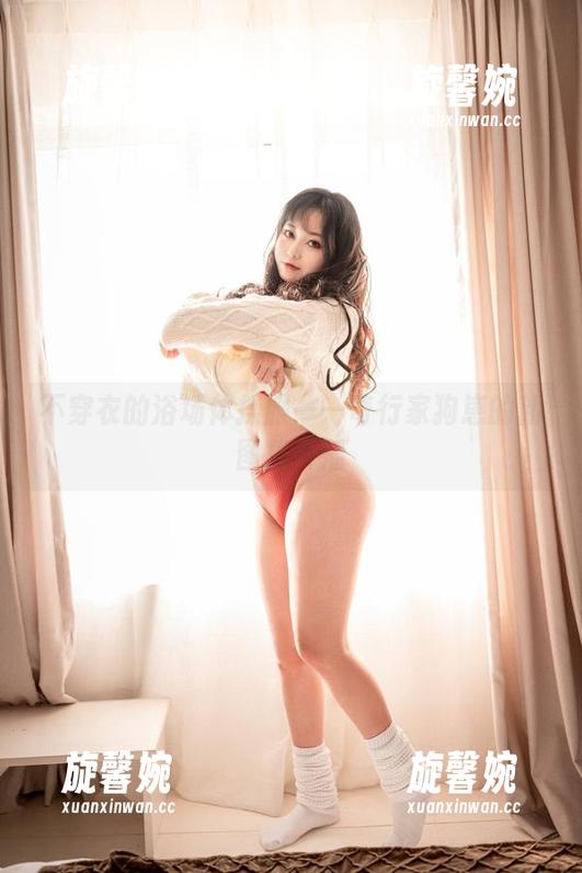 不穿衣的浴场体操服——奇行家狗崽的新图集开播