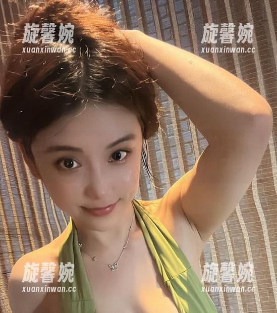 奶雯 微密圈 - 进澡堂式思维,看奶雯的连衣裙无圣光套图!你会承担得起这种迷醉吗?