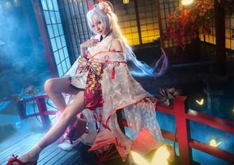 合集出炉：如月灰与露背毛衣，时髦又让人想多看几眼。