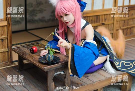 小仓千代w 小仓千代w的美脚合集,私房味儿浓重,直接让人想盯着看