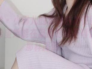 小众视觉 – 小琳儿的定制白裙在图片里飘——只希望她能在飘的时候不再像我上次那样摔倒。