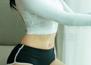尤果网 – 佟蔓的校服合集,闪耀出路人转头率,下载也不费劲!