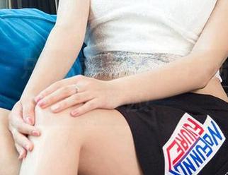 尤果网 – 只要你敢来,童倩与天台的免费写真等你!