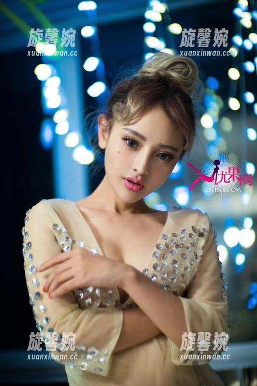 尤果网 - 糖果与内衣的全套搭配，惊艳了我的眼