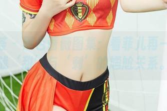 尤蜜荟 – 黑色蔷薇图集：看菲儿再一次挑战‘甜’与‘刺’的尴尬关系。