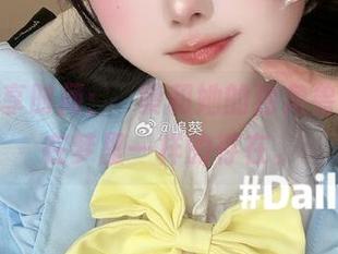 美图分享时间:嶋葵和她的独角兽,像是在梦里一样的存在。