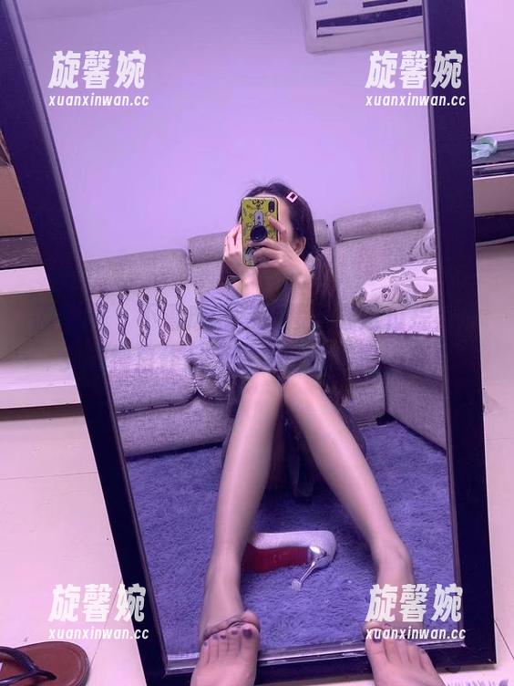 提袜少女 微密圈 - 不看废话,直接下载这位提袜少女的纯白作品,保准让你眼前一亮!