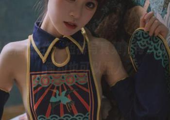 星黛鹿鹿i新作,短裤写真集,再次证实,简约也可以撩人
