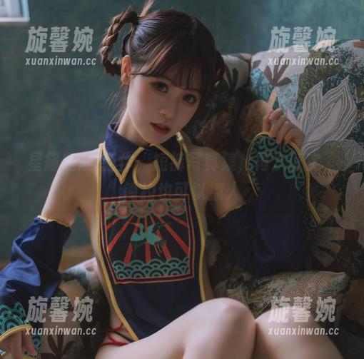 星黛鹿鹿i新作，短裤写真集，再次证实，简约也可以撩人
