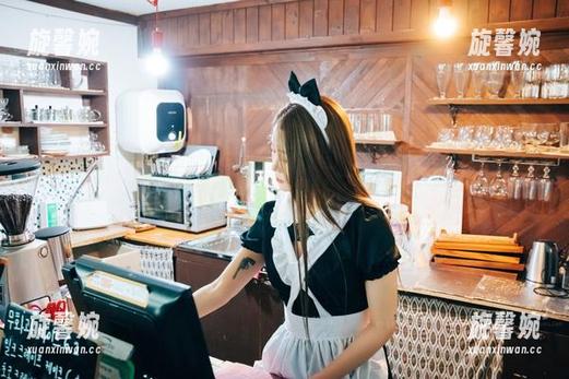 普美(bomi)分享温柔，免费图集的下一秒就让你想要再看一遍。