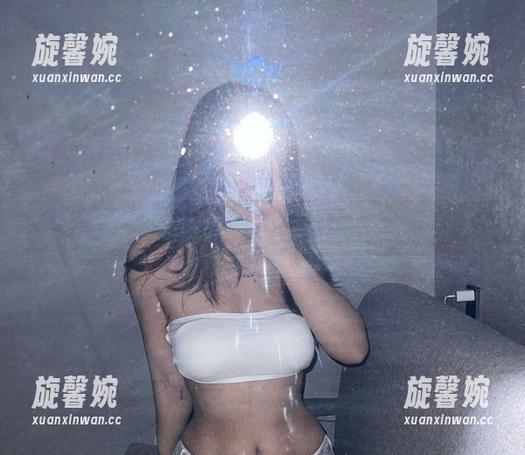 桃沢樱呀 微密圈 - 在泳池里,桃沢樱呀的原图狂欢!