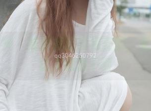 梦丝女神 – 魏婷婷的短裙美图，果然来得让人意想不到