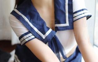 模范学院 – 樱桃小犊子，黑白私房这些图片，明明不想太深，偏又引人入胜。