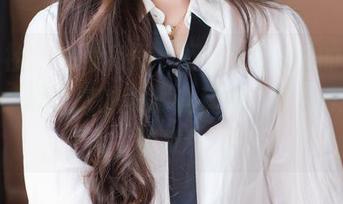 爱蜜社 – 一身和服，妤薇Vivian的写真图包：跟严肃的和服说拜拜，我们来点儿俏皮！