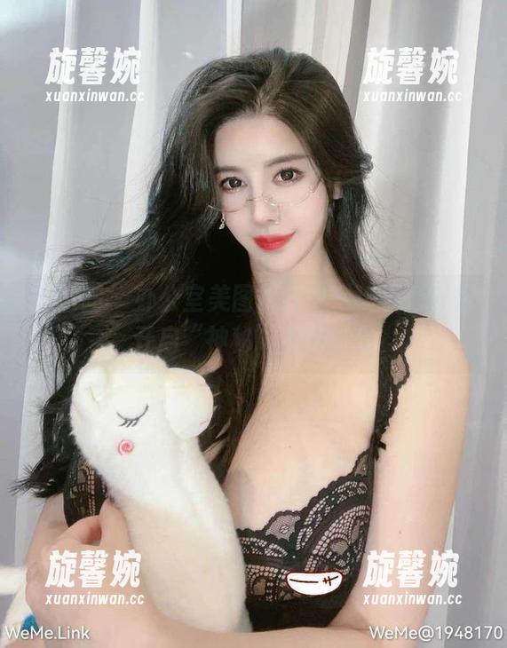 猪小七 微密圈 - 办公室美图执行中,猪小七带你开启“神秘”工作时光