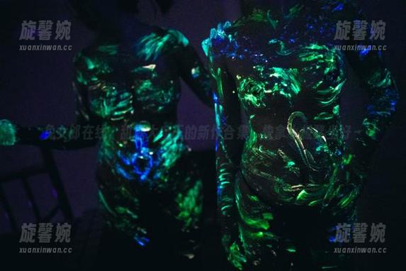 兔女郎在线，甜糖大魔王的新作合集，快拿小板凳坐好～