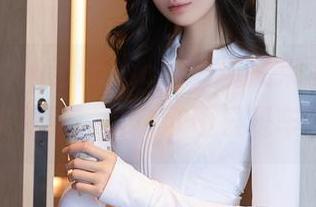 秀人网 – 妲己toxic的新坑又来了，香车美人合集更新，这次可不只是车美人哈！