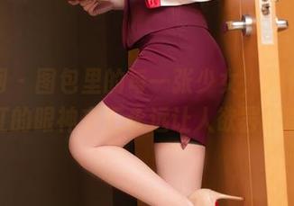 秀人网 – 图包里的每一张少女，她们和孔一红的眼神交汇永远让人欲罢不能。