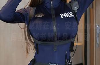 秀人网 – 下载秘籍在此：安然anran的图库里，秘书照让身心轰动