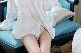 秀人网 – 清纯图包集合,金小依带你步入美图神器,反正美丽是最好的选择!