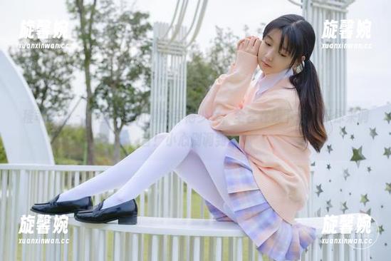 稚乖画册-赤西夜夜 稚乖画册 - 赤西夜夜和她的吉他少女,全套在线下载,等你来调音!小心别调到爆!