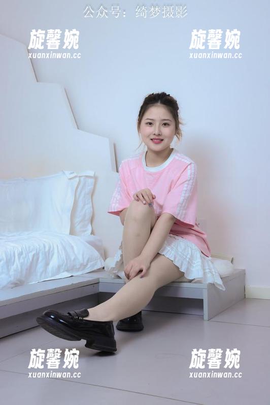绮梦摄影-露露 绮梦摄影 - 露露的丝袜图册,免费抗压让你忍不住想点开!