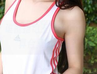 美媛馆 – 谁能拒绝王馨瑶yanni这裸足写真合集的诱惑？